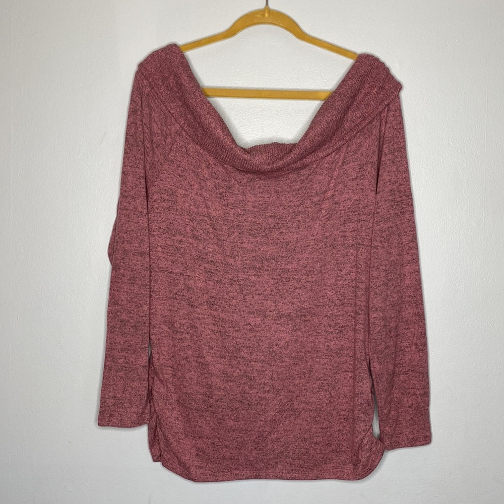 Pink sweater - Picture 4 of 4